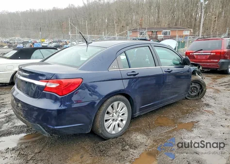 2014 Chrysler 200 Lx z USA, uszkodzony, nr VIN 1C3CCBAG3EN178754